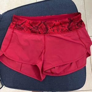 Lululemon Speed Up Shorts 2.5”